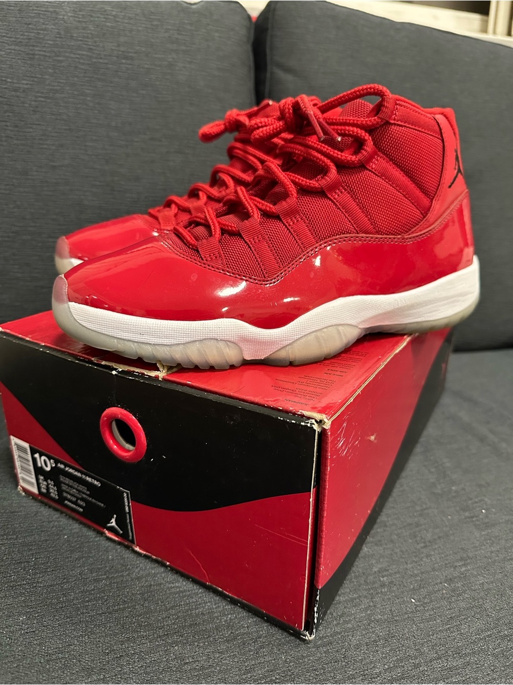 Authentic Nike Air Jordan Retro 11 “Win like 96” Men’s size 9.5 “Icy Blue” 🥶